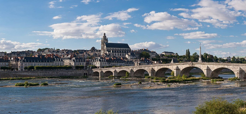 Forests and picturesque cities