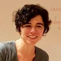 Perrine, Immersion française en Bretagne