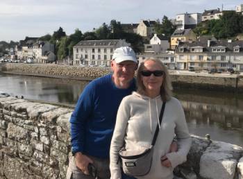 Découvrez la culture française avec slimmersion, séjour en Bretagne, liz et alan tourisme