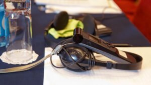 Advantages of Learning French Through Immersion Advantages of Learning French Through Immersion