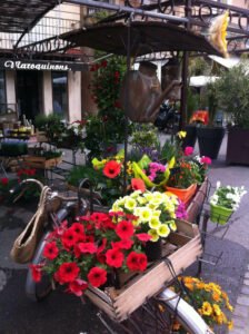 Foire internationale à la brocante et aux antiquités de l’Isle sur la Sorgue, 4 Foire internationale à la brocante et aux antiquités de l’Isle sur la Sorgue, 4