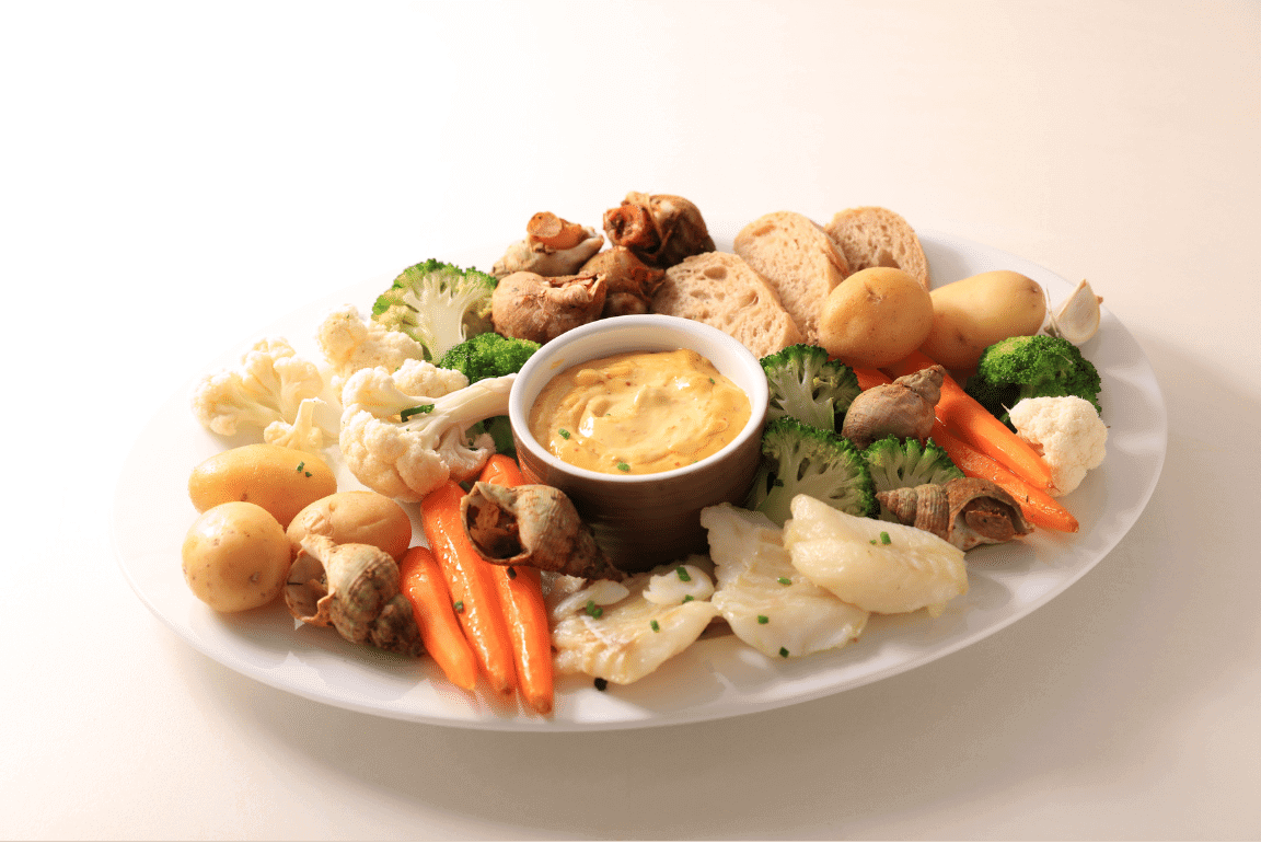 L'aïoli garni (Garnished aioli) L'aïoli garni (Garnished aioli)