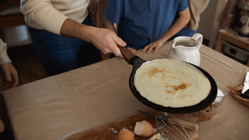 crepes-vanilla-rum-recipe-preparation Crepes vanilla rum recipe preparation