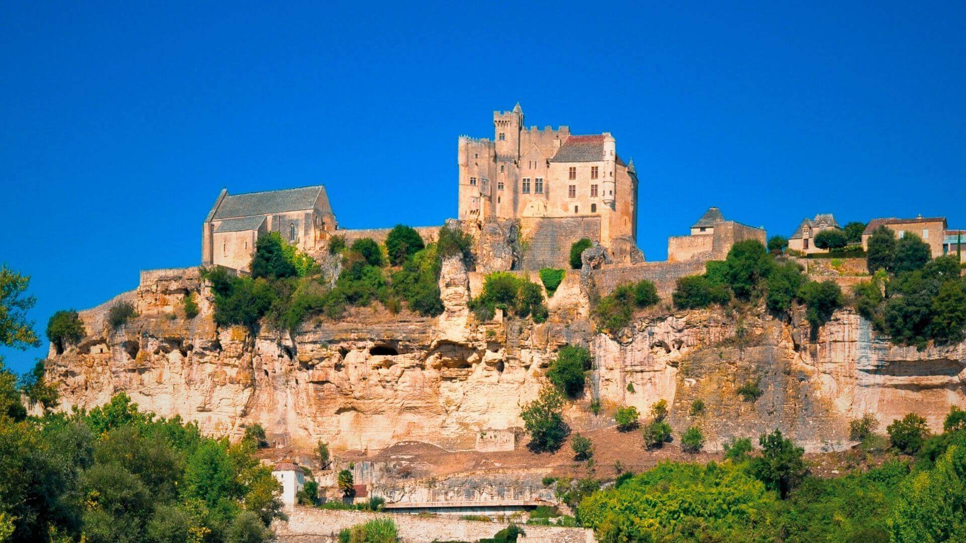 Quels châteaux français visiter ? Guide des plus beaux châteaux de France Quels châteaux français visiter ? Guide des plus beaux châteaux de France