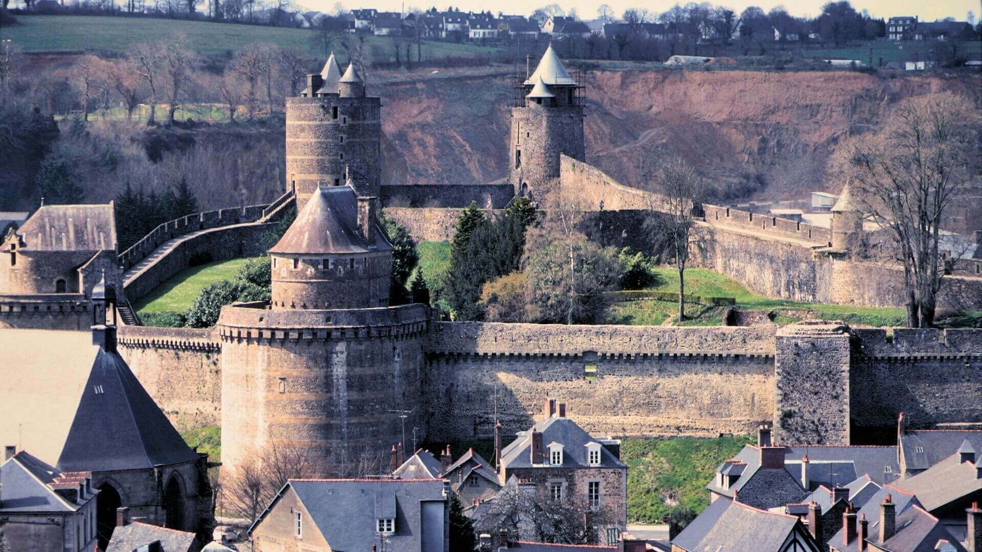 Quels châteaux français visiter ? Guide des plus beaux châteaux de France Quels châteaux français visiter ? Guide des plus beaux châteaux de France