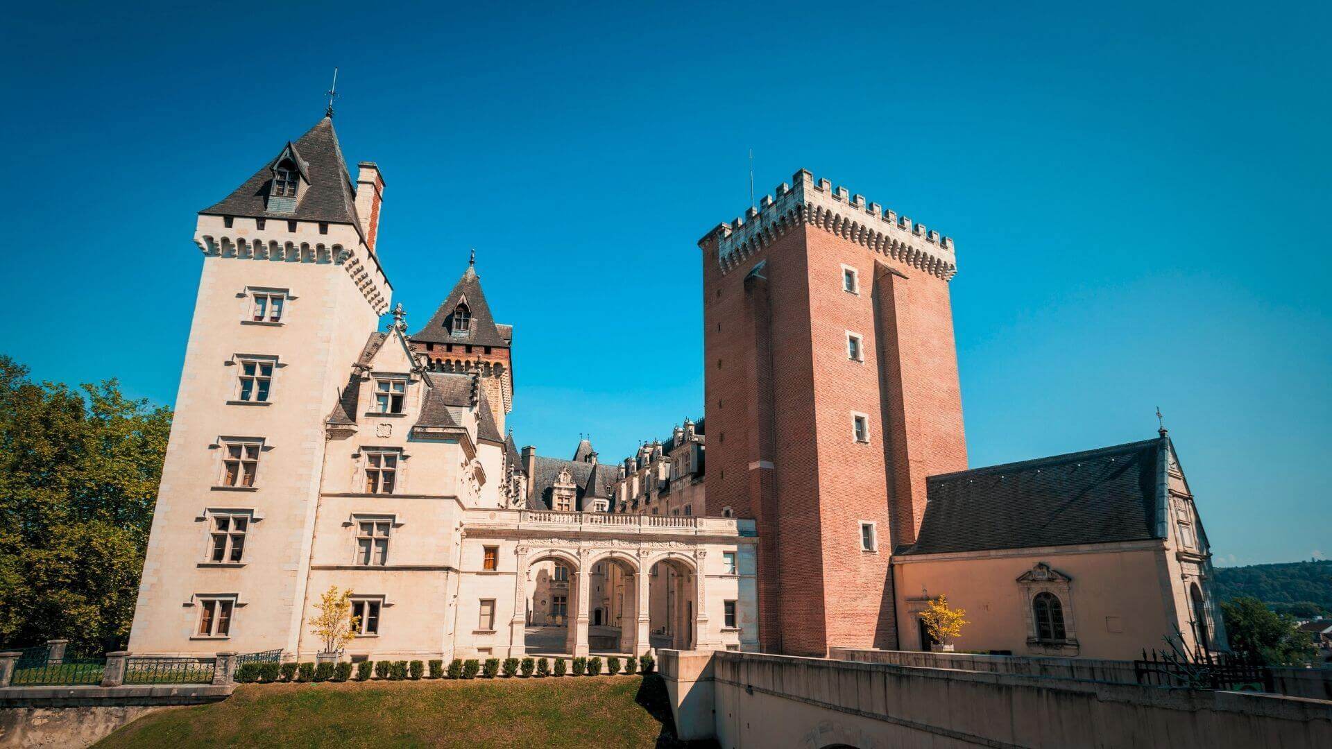 Quels châteaux français visiter ? Guide des plus beaux châteaux de France Quels châteaux français visiter ? Guide des plus beaux châteaux de France